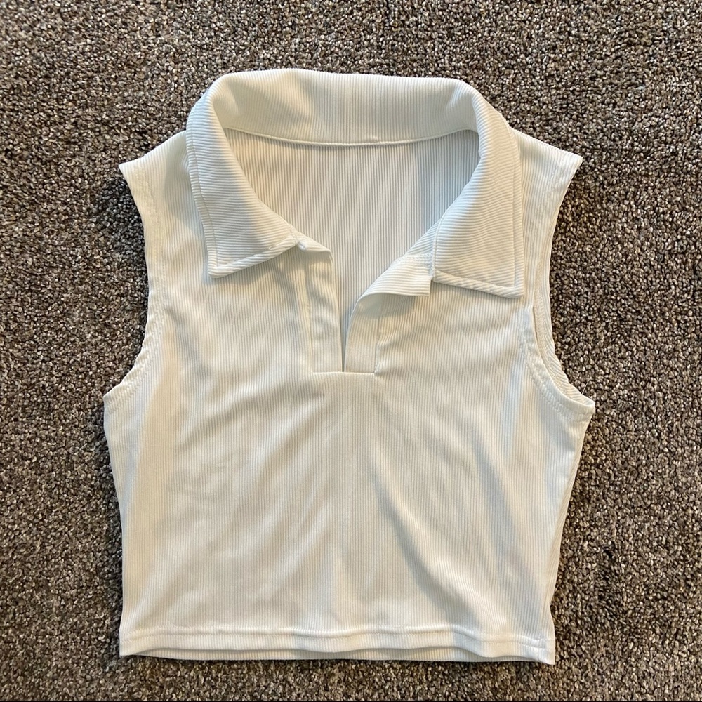 Romwe Collared Ribbed Crop Top Sleeveless